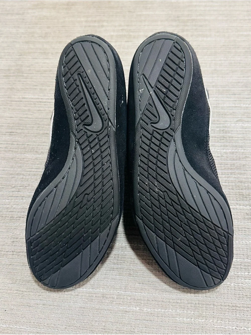 Nike Speedsweep VII Mens Size 7,5 Black And Silver 366683-004